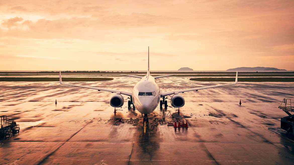 Zaļā Loģistika: Kā Samazināt Oglekļa Pēdas Noslodzi